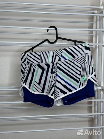 Шорты спортивные женские