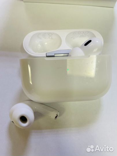 Наушники AirPods Pro 2gen