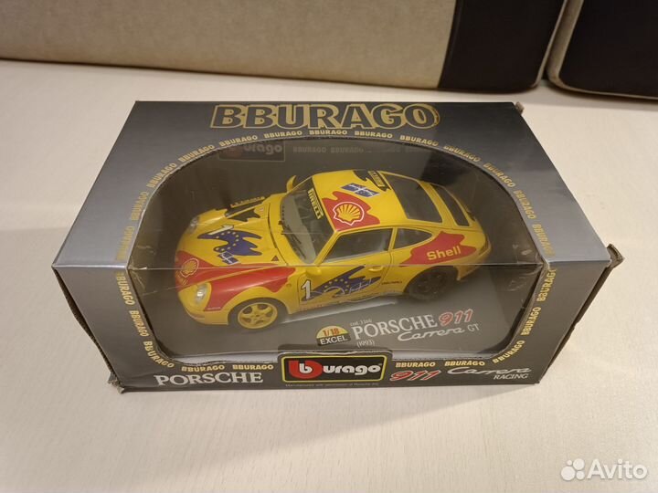 Bburago Porsche 911 993 Carrera Racing 1/18