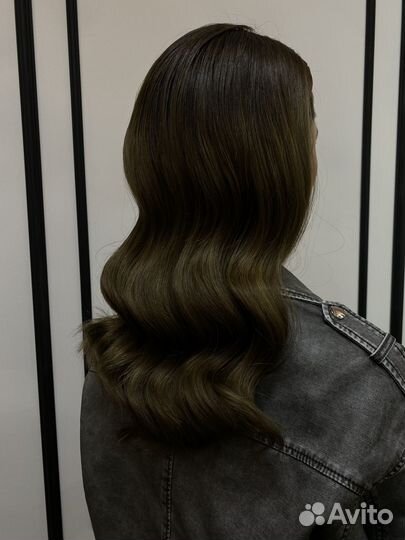 Стилист по прическам