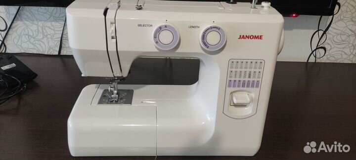 Швейная машина Janome новая