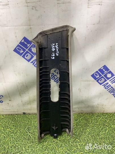 Обшивка стойки левая Ssangyong Rexton Rx270