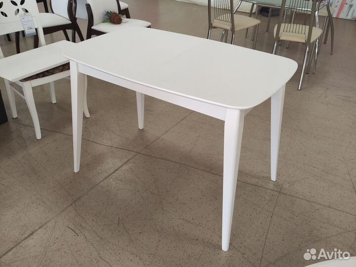 Кухонный стол