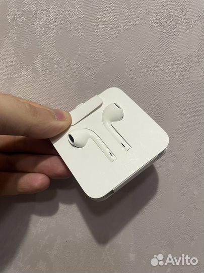 Наушники apple earpods lightning