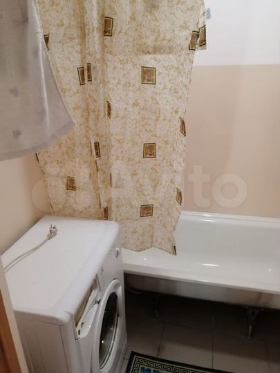 2-к. квартира, 40 м², 1/5 эт.