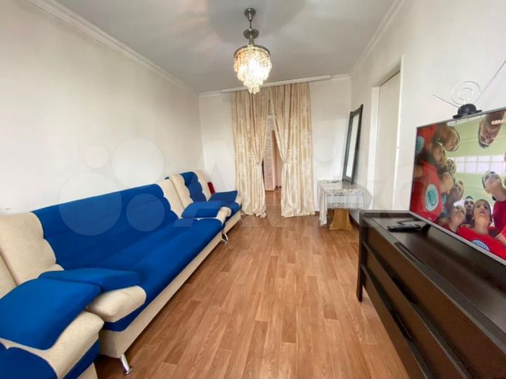 3-к. квартира, 50 м², 5/5 эт.