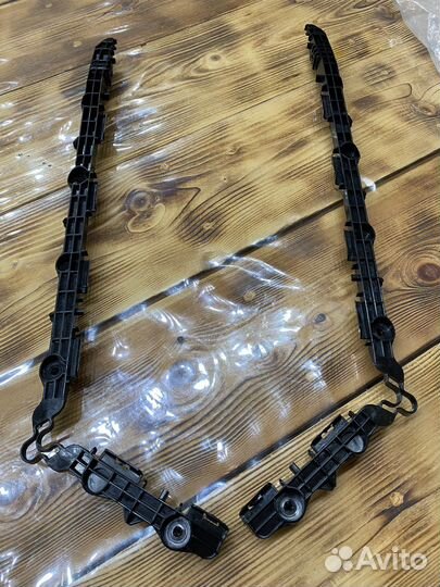 Кронштейн заднего бампер Toyota Camry XV50/55