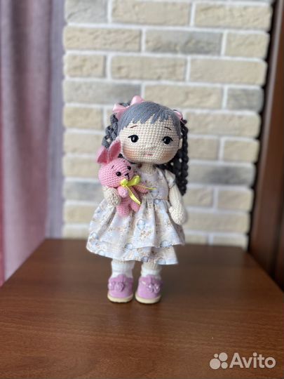 Вязаная кукла