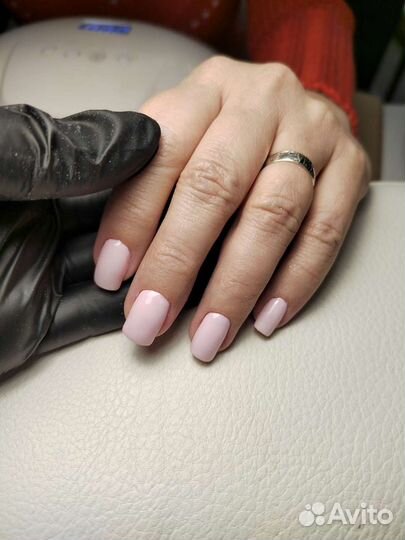 Маникюр и педикюр