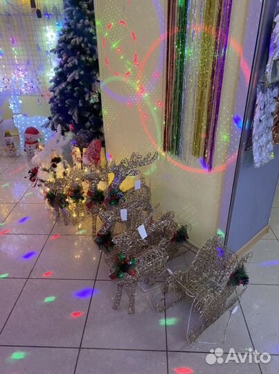 Новогодний олень