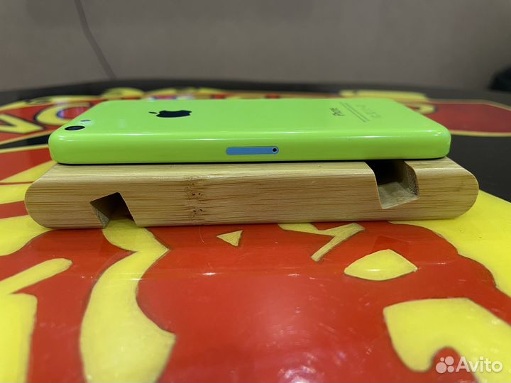 iPhone 5C, 32 ГБ