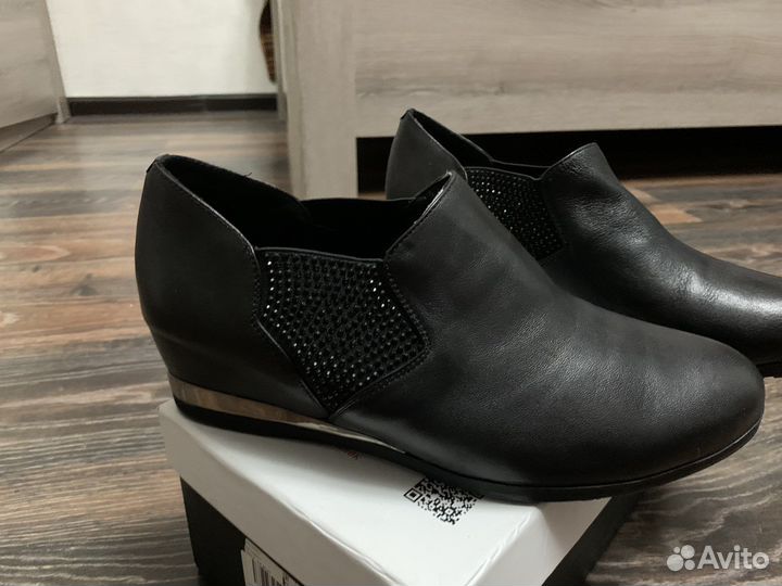 Туфли женские