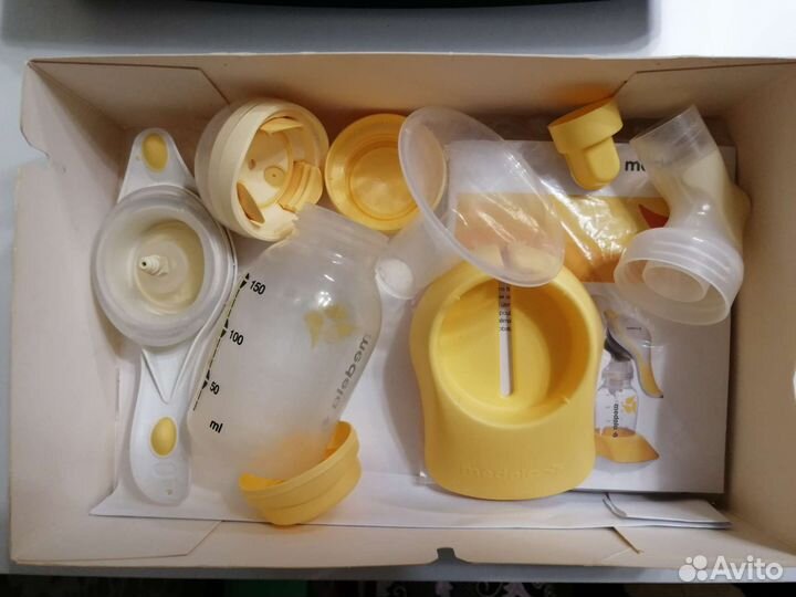 Молокоотсос ручной medela