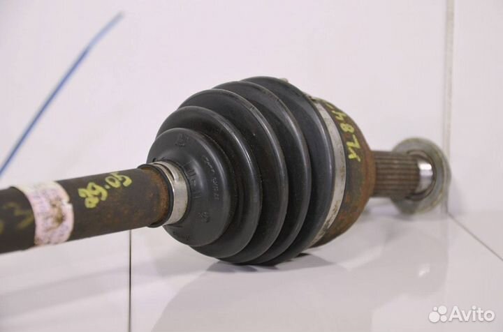 Приводной вал передний левый Ford Escape 1