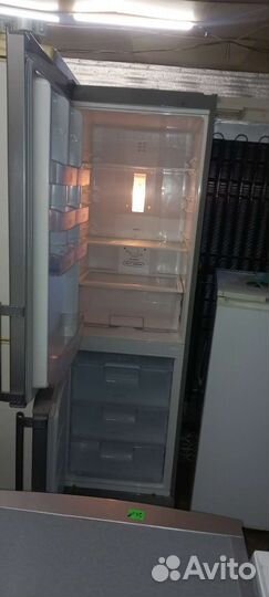 Холодильник бу LG