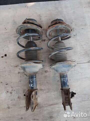 Субару Легаси стойка