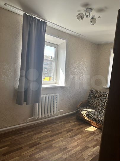 2-к. квартира, 40 м², 2/2 эт.