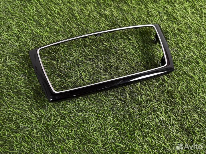 Рамка магнитолы Mercedes-Benz Gle-Class C292 3.0