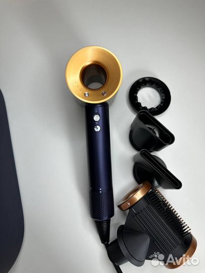 Фен Dyson HD15 (Новейшая модель с новой насадкой)