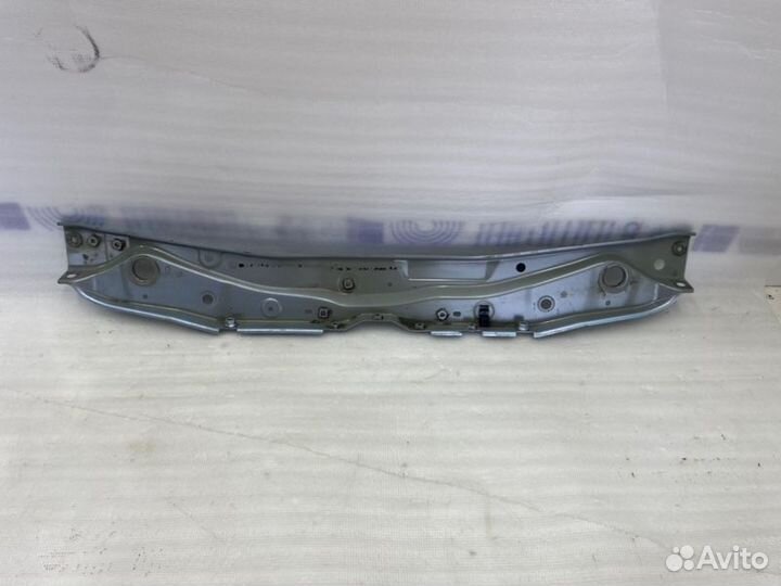 Верхняя планка телевизора Toyota Camry V50/V55