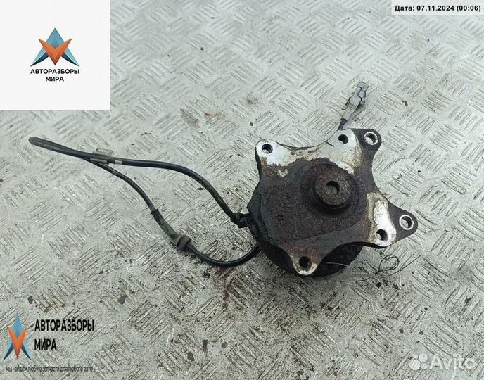 Ступица задняя правая Peugeot 307 2003