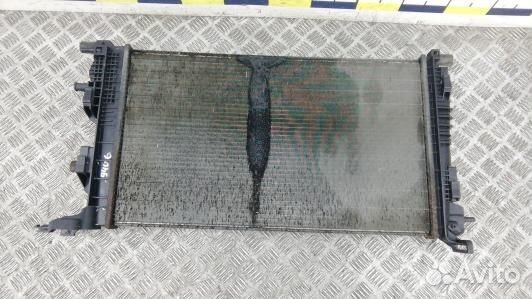 Радиатор системы охлаждения renault megane 3 (94U0