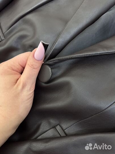 Кожаный пиджак женский 48