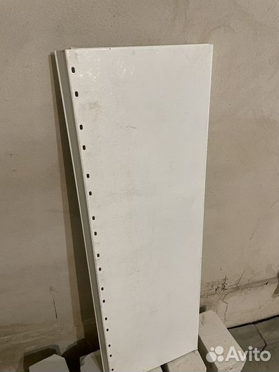 Стелажи металлические, полки