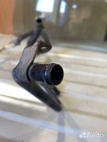 Трубки системы охлаждения Volkswagen Golf MK6 caxa