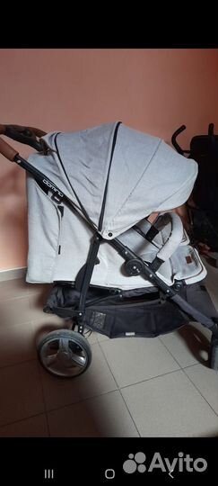 Коляска для двойни