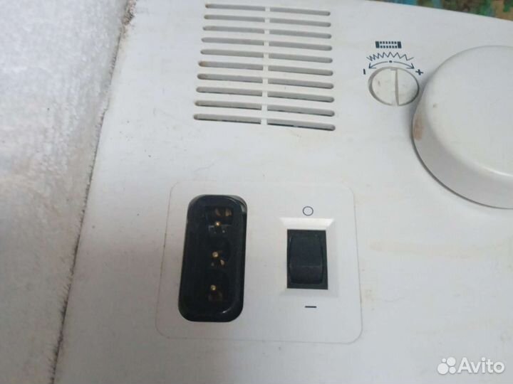 Швейная машина bernette 2056