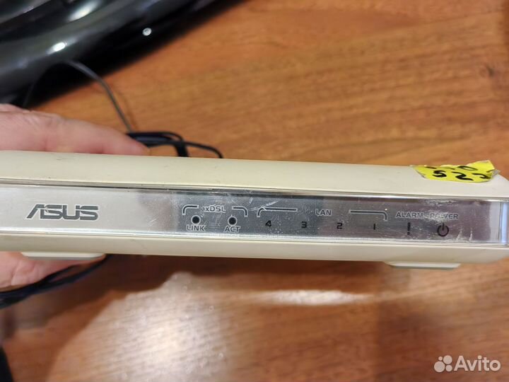 DSL modem Asus AM 604