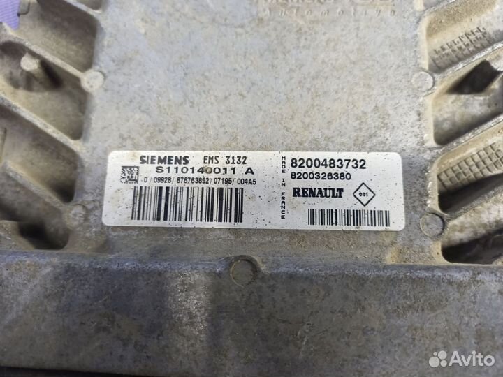 Блок управления двигателем Renault Logan 1