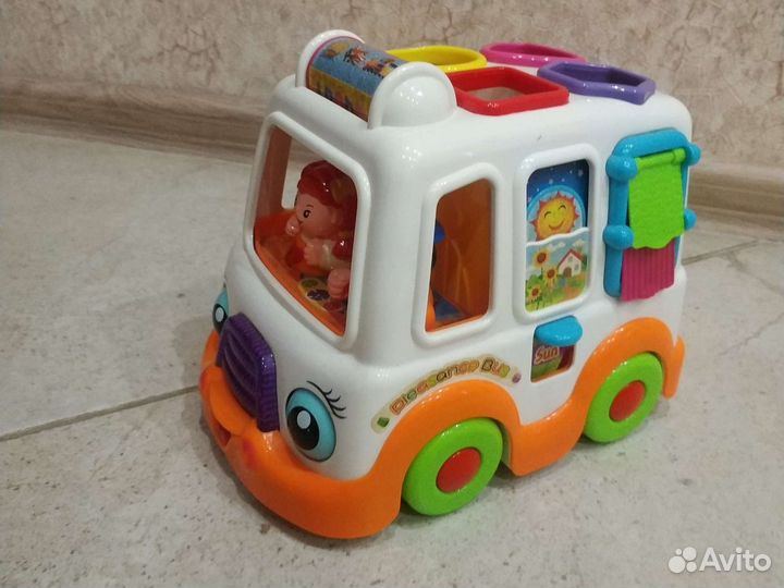 Игрушка автобус