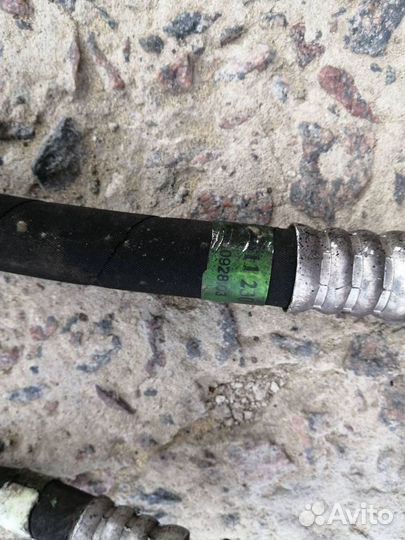 Шланг Трубка кондиционера мерседес Е 210 W 210