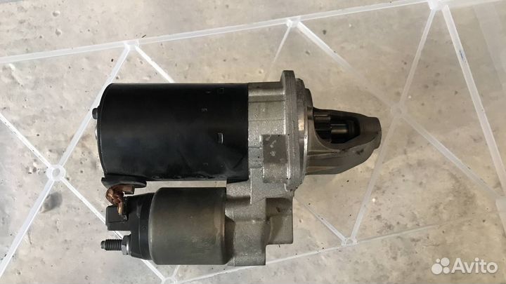 Стартер BMW 5 E60/E61 рест. E60 2008 12417521123