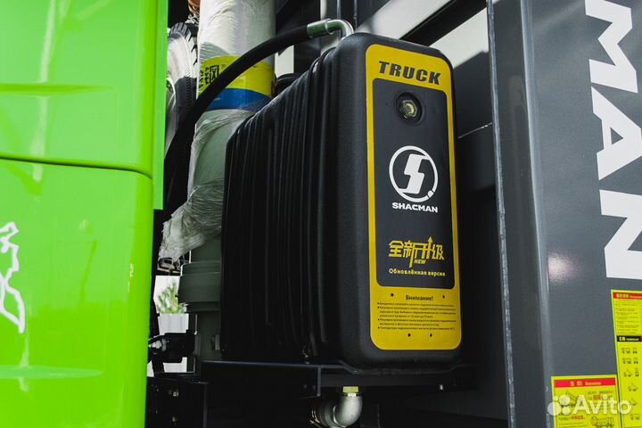 Shacman (Shaanxi) X3000, 2023