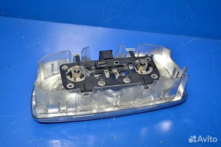 Салонный осветитель mercedes-benz Actros MP2/MP3 1