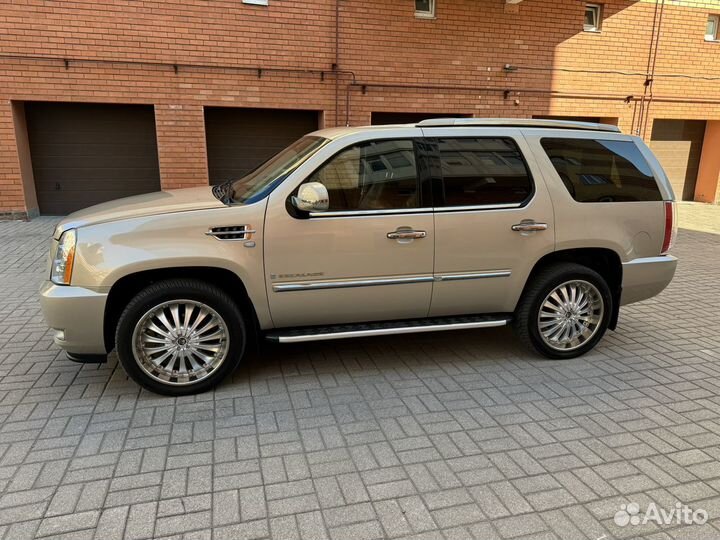 Cadillac Escalade 6.2 AT, 2007, 69 700 км