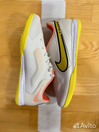 Футзалки Nike Tiempo Legend 9 YellowRed Sole