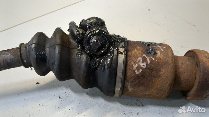 Полуось Ford Transit, 2010