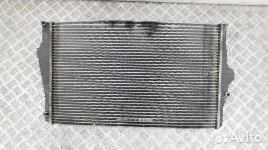 Радиатор интеркуллера volvo XC90 1 (11V01KC01)