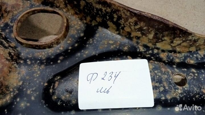 Рычаг передний правый Шевроле Кобальт