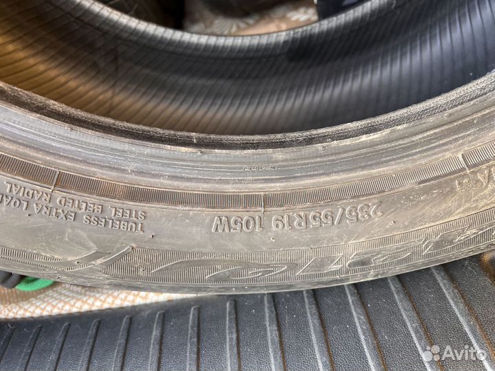 Nitto NT421Q 235/55 R19 105