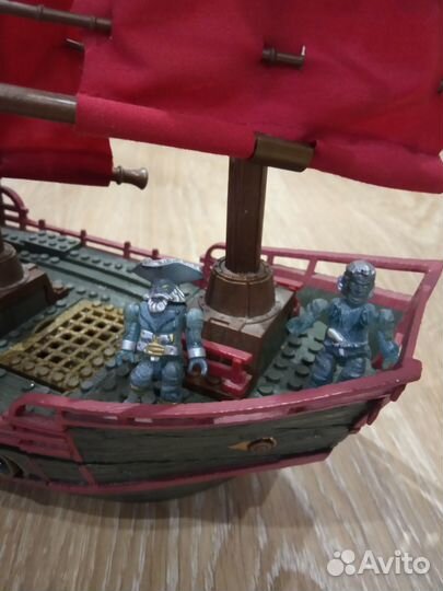 Корабль mega bloks Императрица оригинал