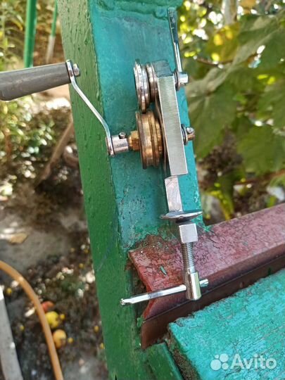 Выпрямитель крышек СССР