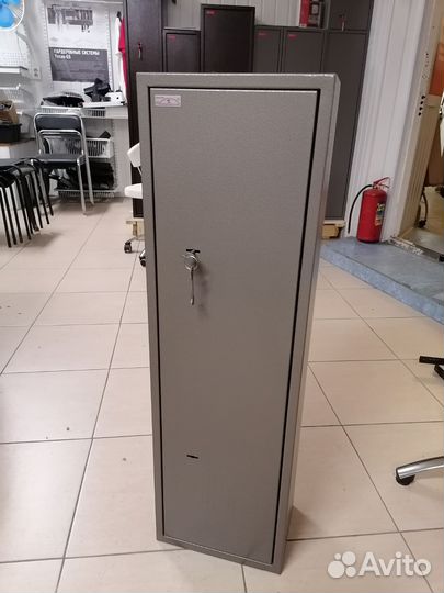 Шкаф оружейный на 2 ствола новый