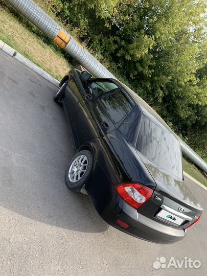 LADA Priora 1.6 МТ, 2013, 127 000 км