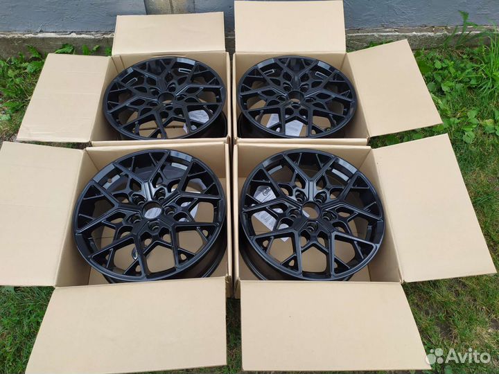 Диски 5*114,3; R17 Паутина