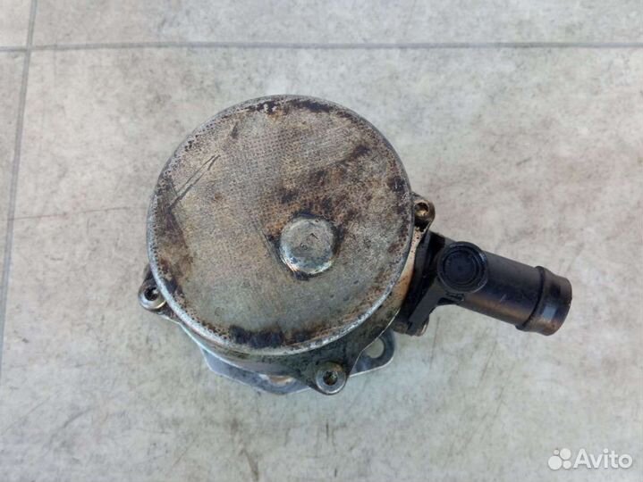 Насос вакуумный Renault Trafic 2 8200072985